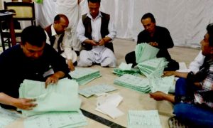 انتخابی عملے کے لیے الیکشن کمیشن کا نیا ضابطہ اخلاق جاری | humnews.pk