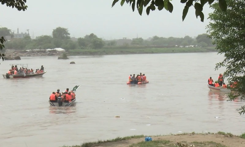 دریائے راوی میں آزادی بوٹ سفاری کا اہتمام | humnews.pk