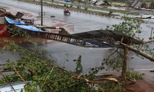 جنوبی ایشیا میں بارشوں نے تباہی مچا دی، 221 افراد جاں بحق