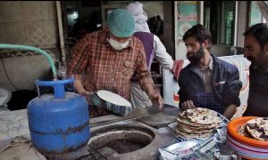 کوئٹہ میں تندور کی روٹی 20 روپے کی ہو گئی