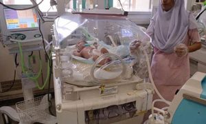 پمز اسپتال میں داخل کورونا پازیٹیو نومولود بچہ صحت یاب