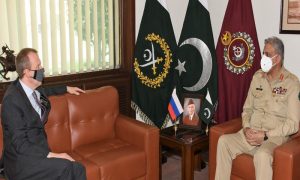 پاکستان روس کے ساتھ دفاعی تعاون کو قدر کی نگاہ سے دیکھتا ہے، جنرل باجوہ