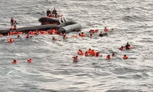 اٹلی: تارکین وطن کی کشتی ڈوب گئی، 7 افراد جاں بحق