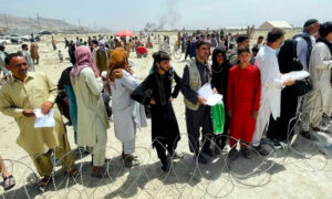برطانیہ میں مقیم افغان شہریوں کو غیر قانونی قرار دینے کا خدشہ