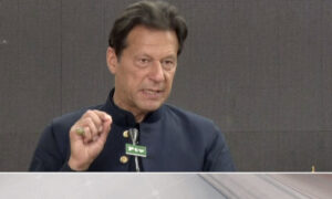 عمران خان کا سوشل میڈیا سے براہ راست گفتگو کا فیصلہ