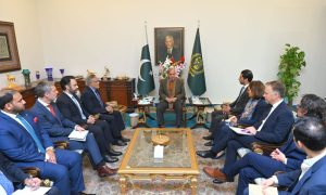وزیراعظم کی جیفریز کو پاکستان میں دفتر کھولنے کی دعوت