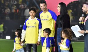 اسٹار فٹبالر کرسٹیانو رونالڈو کی بیٹیاں عربی بولنے لگیں